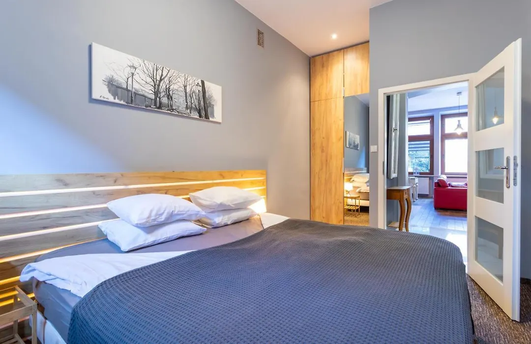 Apartamenty Łazarza 17-1